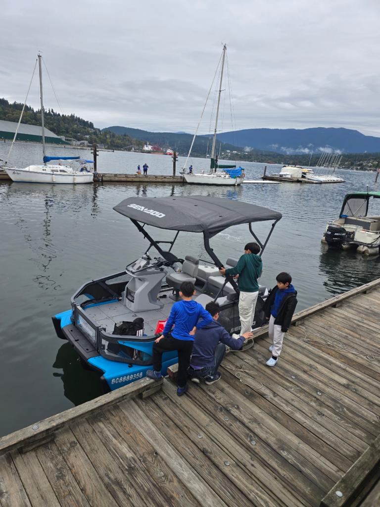 캐나다 보트. 록키포인트. 밴쿠버 보트, 밴쿠버라이프