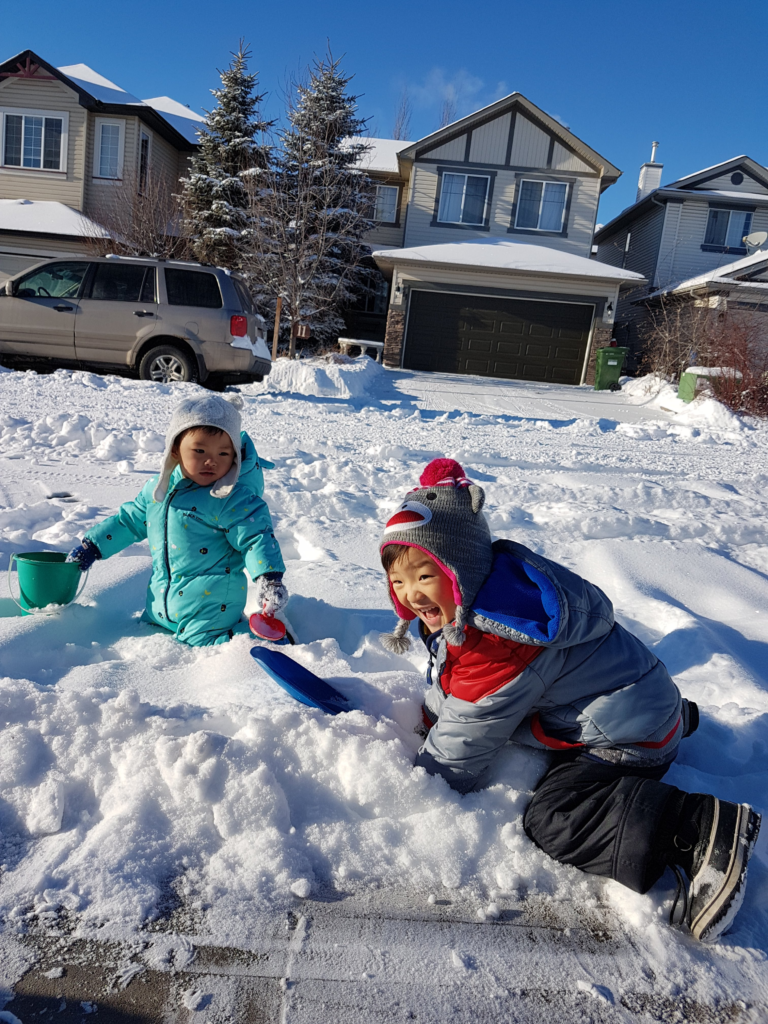 캘거리 겨울, 캘거리 생활, 캘거리 눈을 치우는 아이들